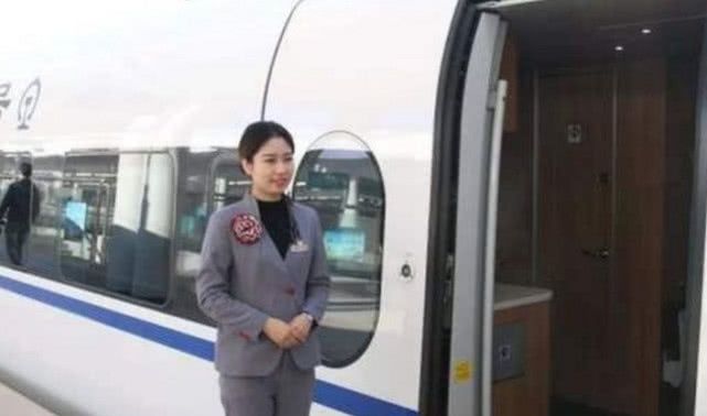 高铁下车后，发现行李忘记拿，车开走了怎么办？只需做3件事情