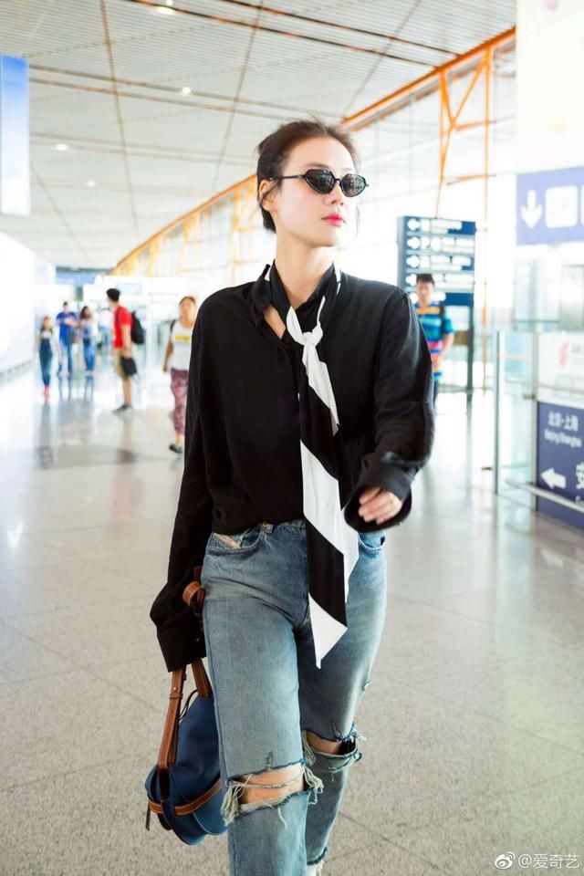 马思纯的职场穿搭借鉴