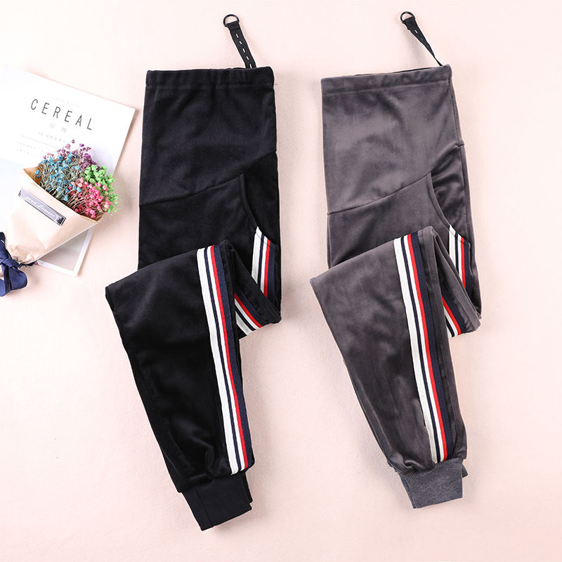 今秋不穿牛仔裤，显瘦百搭“打底裤”掩饰不住的美，回头率翻番