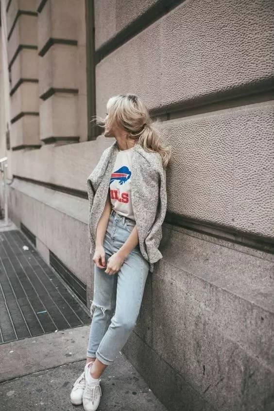 九分裤+运动鞋，才是入秋最潮搭配!!!