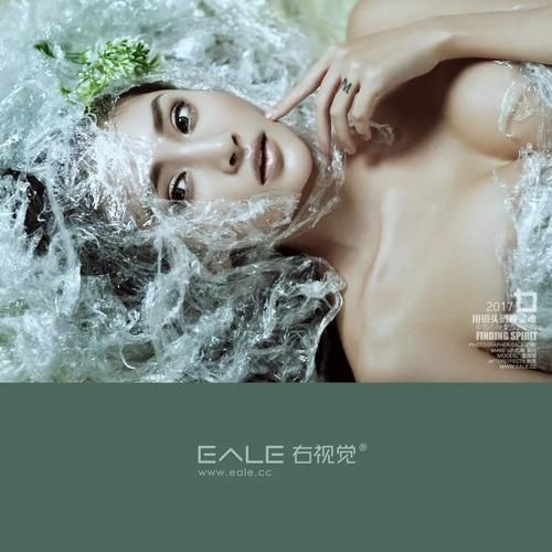 必收藏！百张女孩与花摄影作品！-右视觉十周年饕餮视觉盛宴。