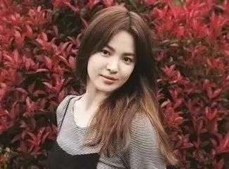 韩国最美五个女明星，宋慧乔排第四，她排第一？