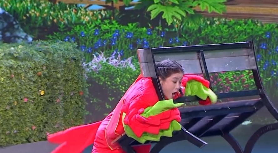 #段子#综艺赚钱这么容易?《欢乐喜剧人》白鸽看词念段子,且不是原创