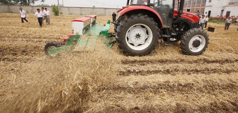  「农机农具」未来农村这3个行业将崛起，农民不妨可试试，一年四