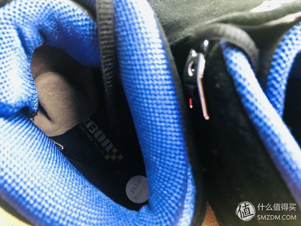 二丁目的篮球鞋 篇二十五:怕是买这双鞋的人都到了枸杞泡水的年纪----AIR JORDAN 18 黑蓝