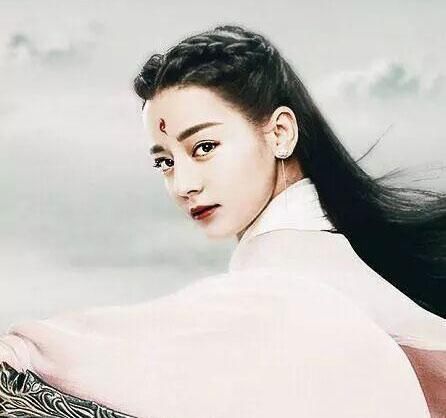 过关：枕上书演员、剧本、特效都过关，可偏偏在迪丽热巴身上出现了瑕疵