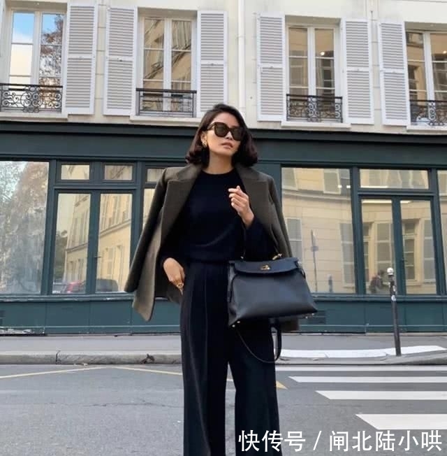 【过时】“阔腿裤”过时了,今年流行这条裤子,遮肉显高显瘦,特有范!