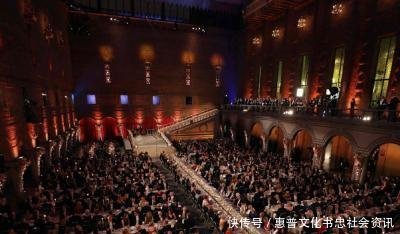  「河南省」他出生在河南省，父母都是河南农民，1998年获得诺贝