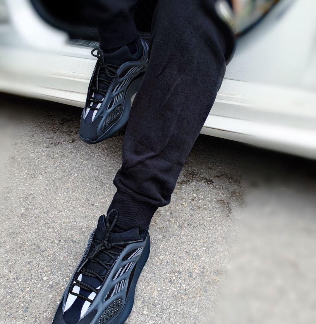 #招架#侃爷连发四双Yeezy!狠货相当多,Nike能否招架住?