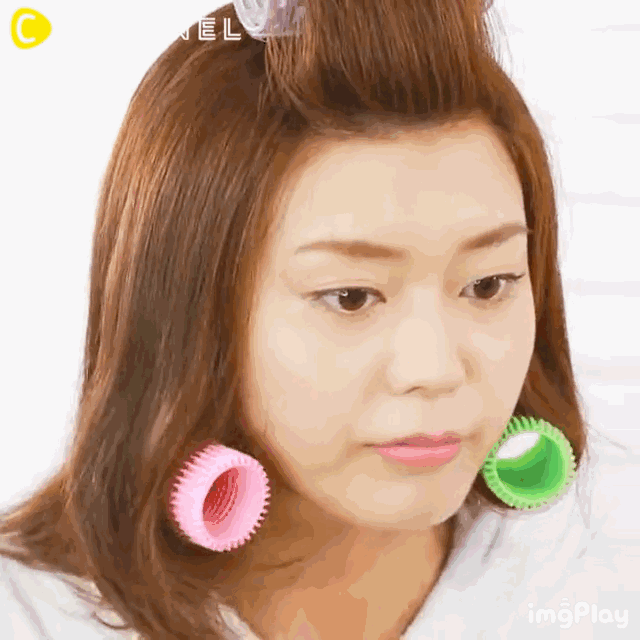  发型蓬松：觉得自己丑？是因为发型太“乖”