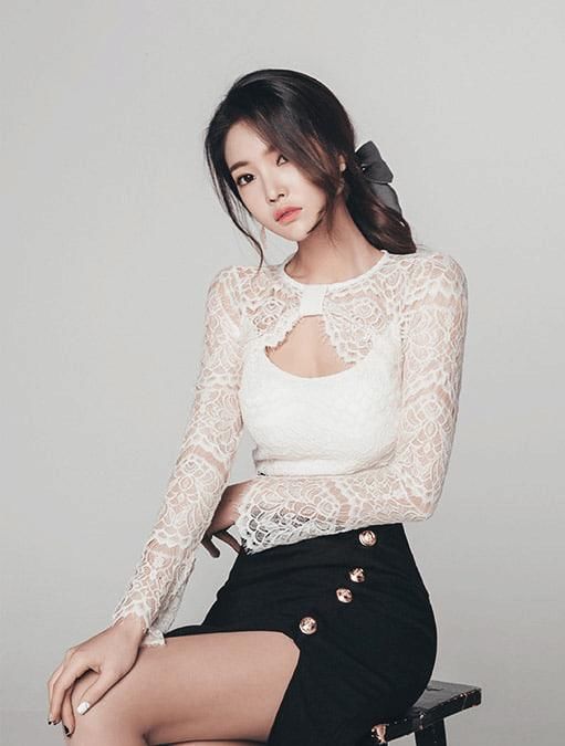 『 蕾丝』呼吁女人味散发, 小姐姐可厉害了，蕾丝蝴蝶包臀裙,