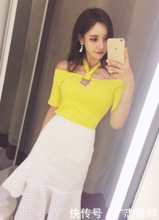 『美女』身形有致的紧身裙美女,显得高挑靓丽,养眼又上镜