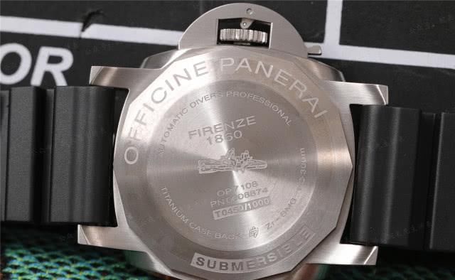  [评测]金属玻璃配上那一抹蓝，VS沛纳海PAM00692腕表评测