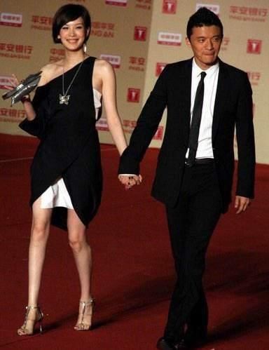  『李金羽』10大与中国球员分手女星：歌后领衔 演员名模多