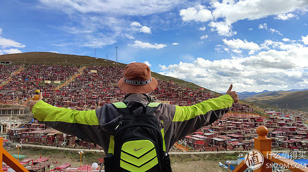 雪山/草场/海子,与魅族16th踏上色达+稻城川西环游
