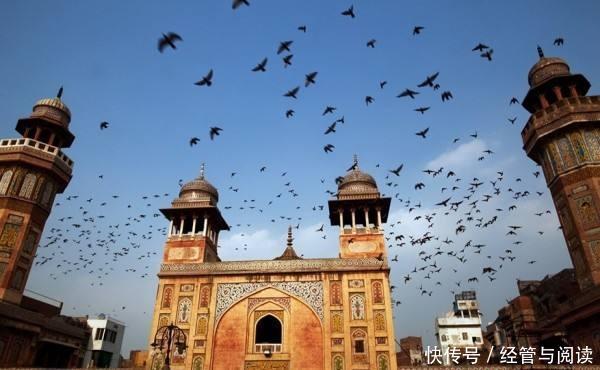 带100块钱,在巴基斯坦能干什么?游客:可能超出你的想象!