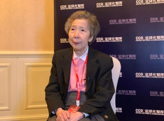  #身份#＂美心大小姐＂伍淑清：香港一些公务员没搞清自己身份