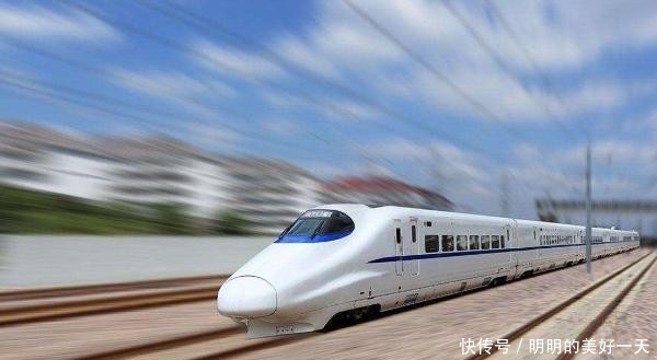 中国最令人难熬的动车:长达7小时没信号,乘客要么发呆要么睡觉