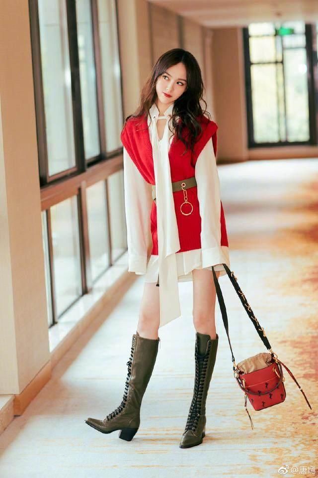 唐嫣太拼了!短裤提太高都快推根了 网友:罗晋能驾驭得了?