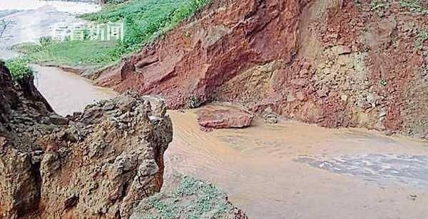  大坝|耗资220亿建了42年，印度大坝启用1天不到就塌，相关部门：