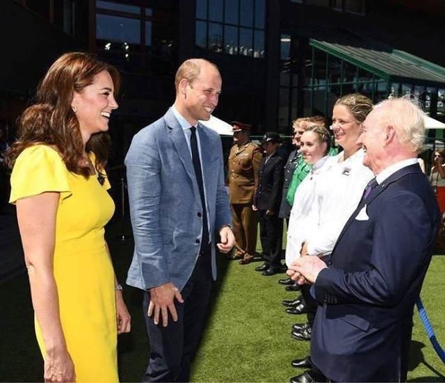 史上最难穿的黄色火了！从梅根、凯特王妃、蔡依林到辣模都能驾驭