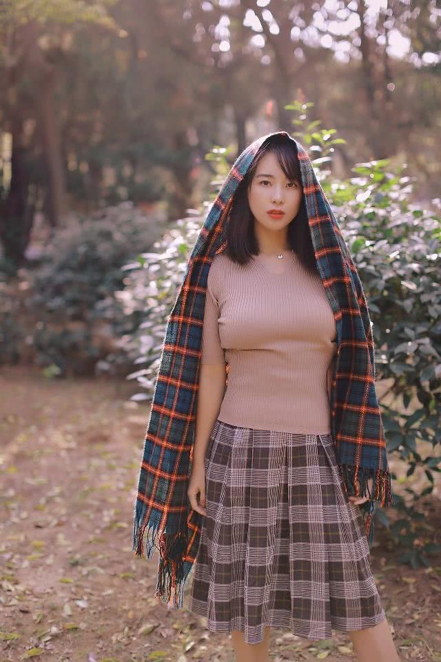 人物摄影：清新明媚，身形窈窕的美丽，自然的迷人心！