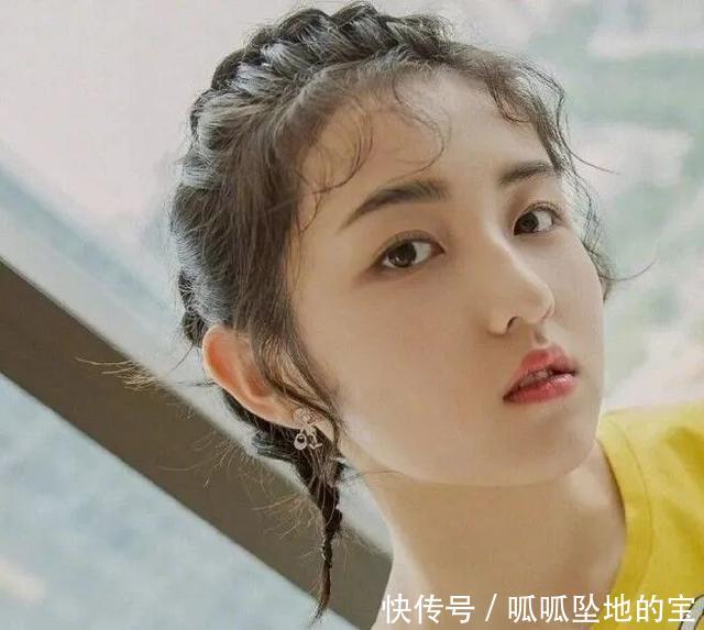  女生@大脸女生必备的五款发型，好打理又超级显脸小，清新还减龄