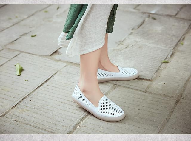 告诉你:高跟鞋再美，三伏天也别穿，试试这十款，显个高又美丽