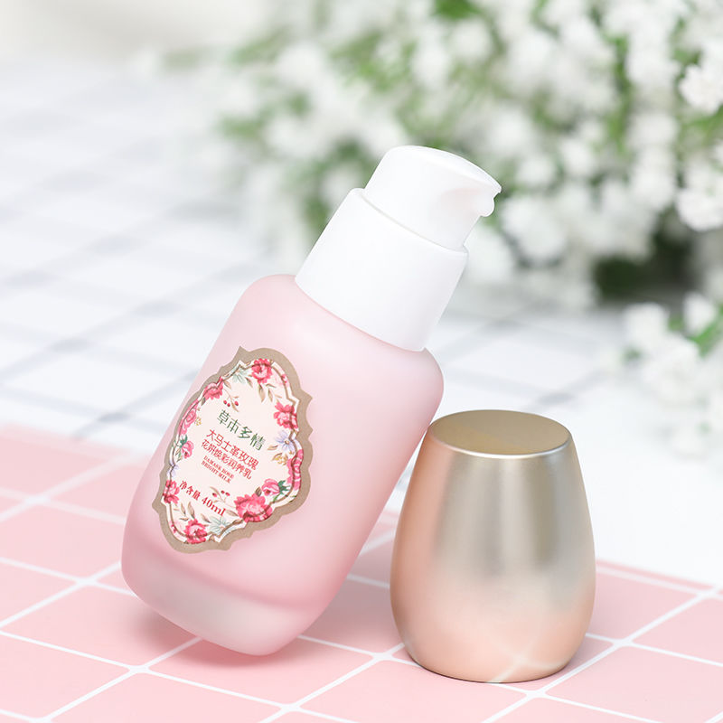 女人多“做”这个小动作，特别迷人，让男人看到目光都离不开你