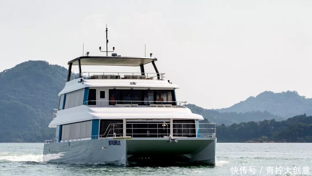 商务接待最佳利器,东海船舶24米超级双体动力艇