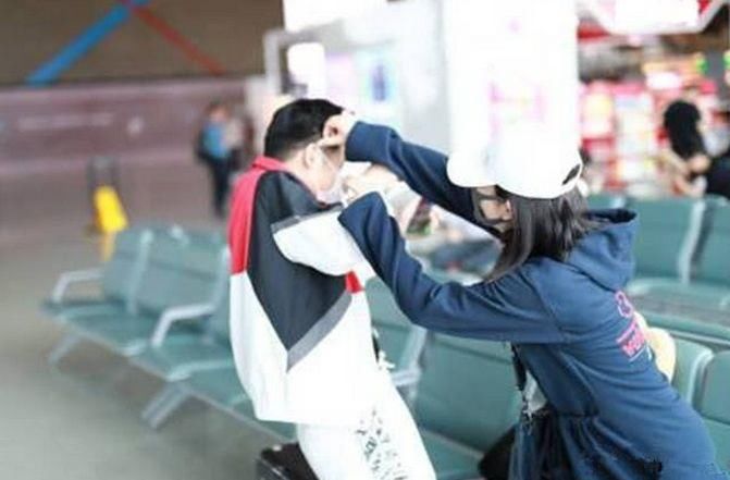 网曝谢娜出轨自己男助理?知情人澄清真相