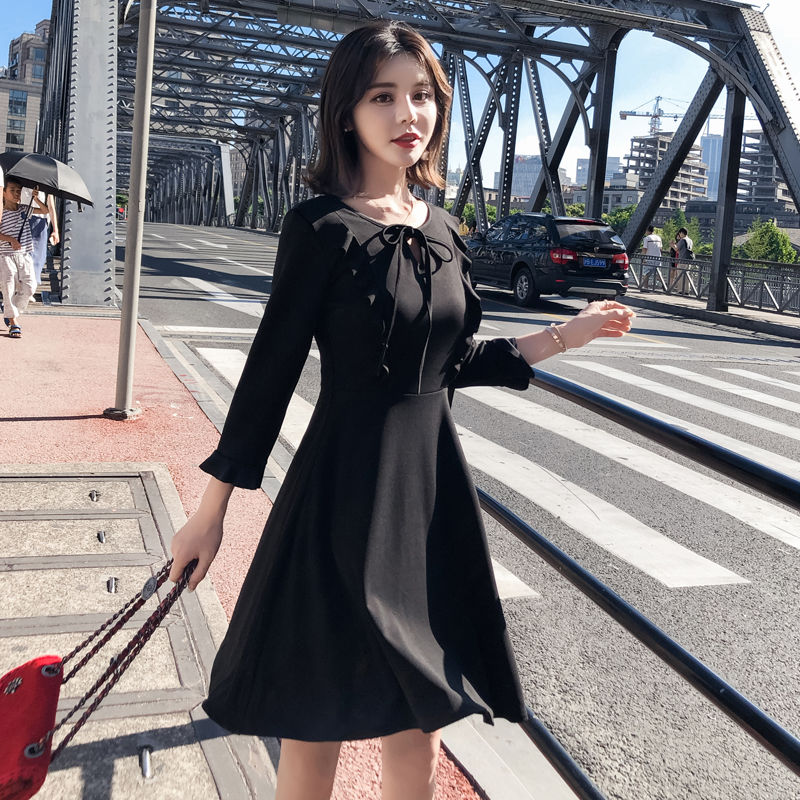 工资再底?也要买这样的连衣裙,清新养眼,美的让人难以忘记