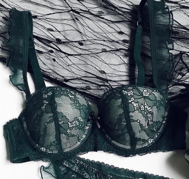 日本女人真大胆，晾晒的看了都害羞，我也偷偷网购5件，穿上美爆