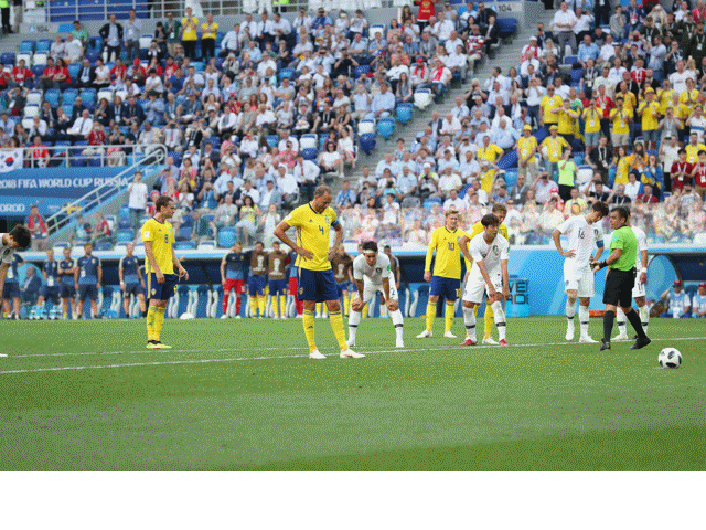 动感世界杯丨VAR再显威 瑞典点球胜韩国_【快