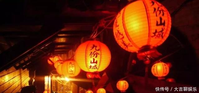 在被人放弃的小村落，这对夫妻一住就20年，每天都很开心