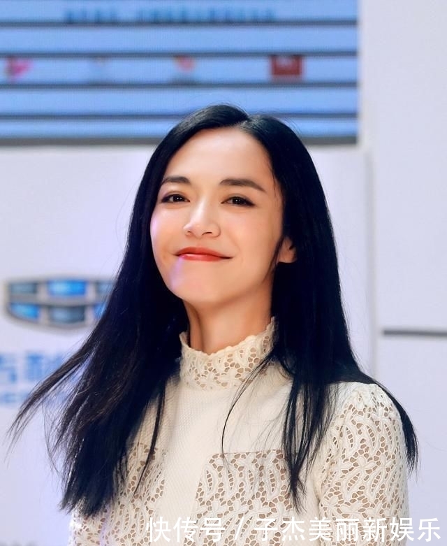  [女人]女人50岁以后，少弄这“4种”发型，显老俗气不说，还易伤发掉发