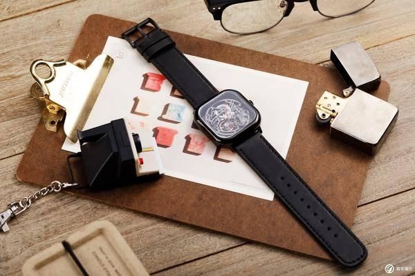 时髦的外表与复古的内心，CIGA 机械表体验