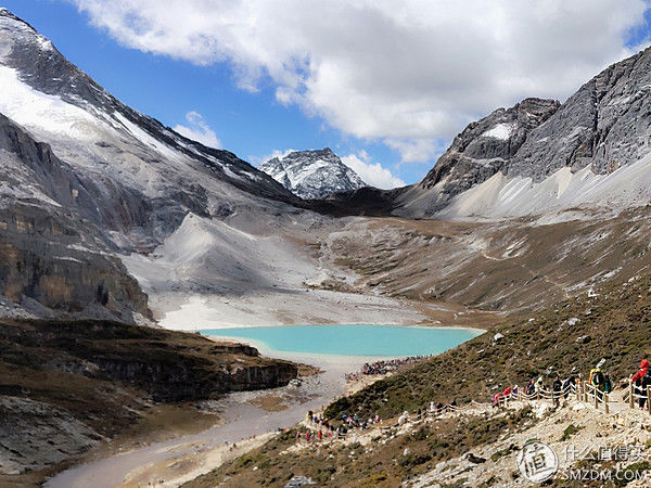 雪山/草场/海子，与魅族16th踏上色达+稻城川西环游