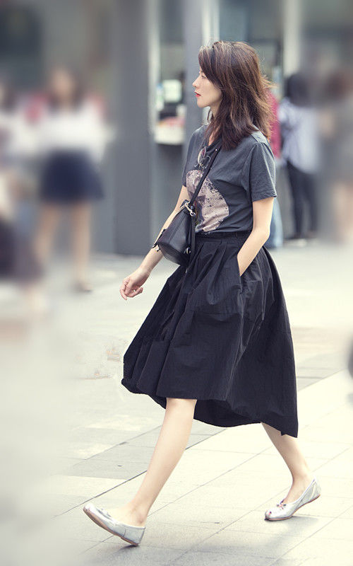 重庆街拍:旗袍连衣裙中长款，长袖格子棉麻民国风，复古版改良