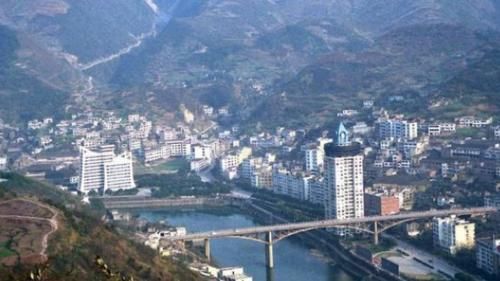  颠倒|中国“最难”区分名字的2座城市，名字颠倒一下，被很多人