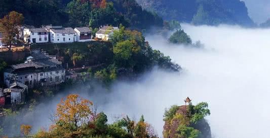 建在悬崖上的神秘古村，就在安徽黄山，有千年历史却少有人知