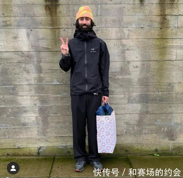  『中年』被安踏收购的“中年品牌”始祖鸟，为何会受到Virgil的青睐