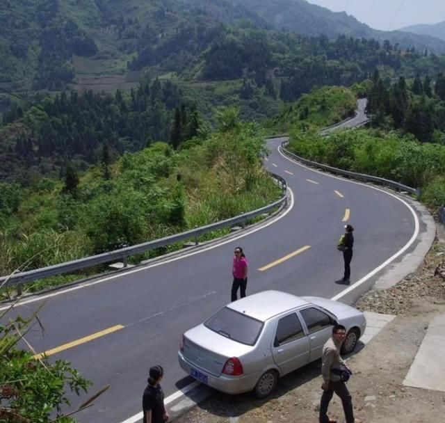 9年陪伴，2次进藏，小爱征服川藏线