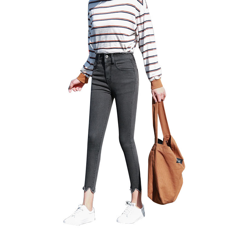 “女神裤”腿还可以更长，超显腿长，选对裤子最重要