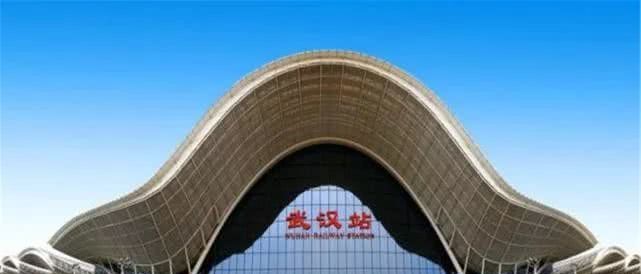 中国唯一有16座高铁站的城市，力压北京、上海，却不是一线城市