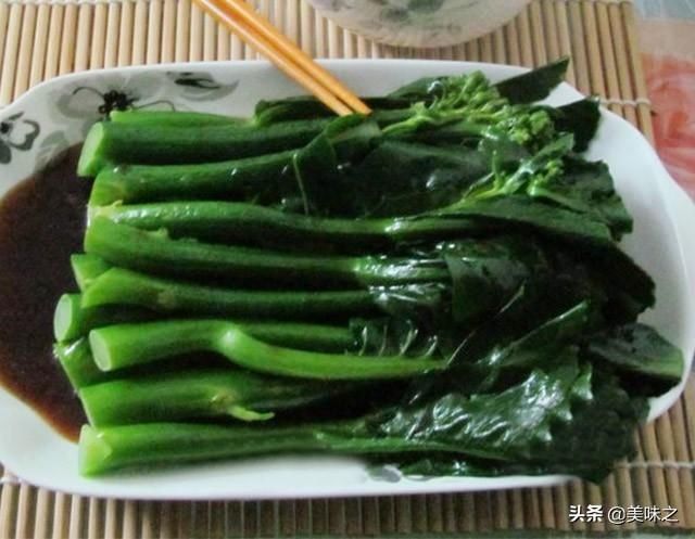 微苦:清热去火白灼芥兰的14种做法,清淡爽口鲜美微苦、烹饪方法简单