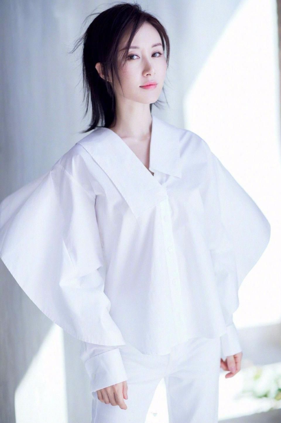 30岁的舒畅要火了!只是弄了一下发型，长高5厘米?