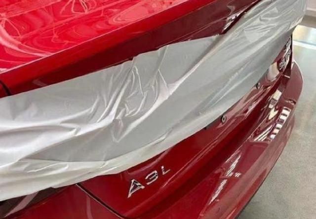  豪车@中国豪车“金字招牌”推新，12.3寸屏，2.0T+7DCT，顶配仅20多万