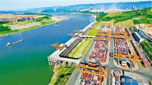 中国西部最大的交通枢纽城市——重庆