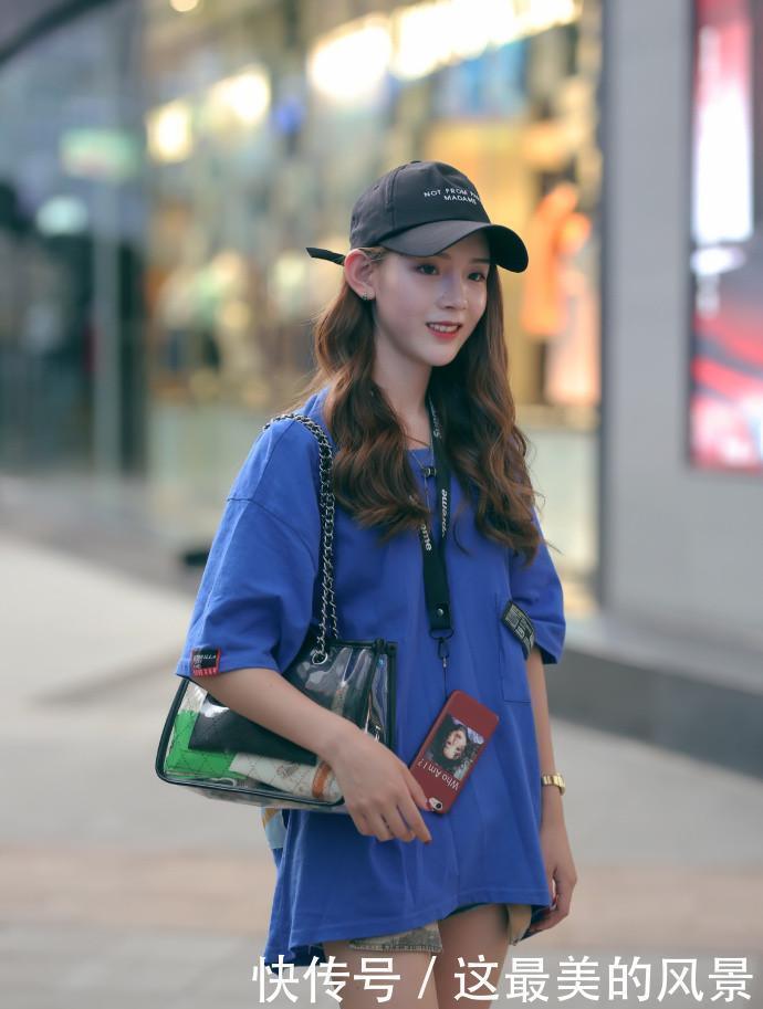 『美女』长腿美女,皮肤白皙,更显气质!长腿美女,皮肤白皙,更显气质!
